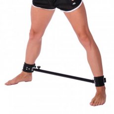 Adjustable Metal Spreader Bar RL-41020SH Adjustable Metal Spreader Bar with Leather Cuffs - 65 to 120 cm - Black